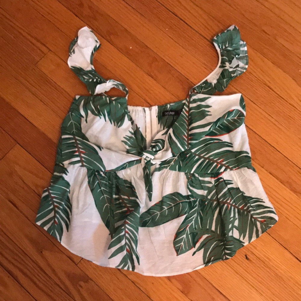 Boohoo Leaf tie blouse